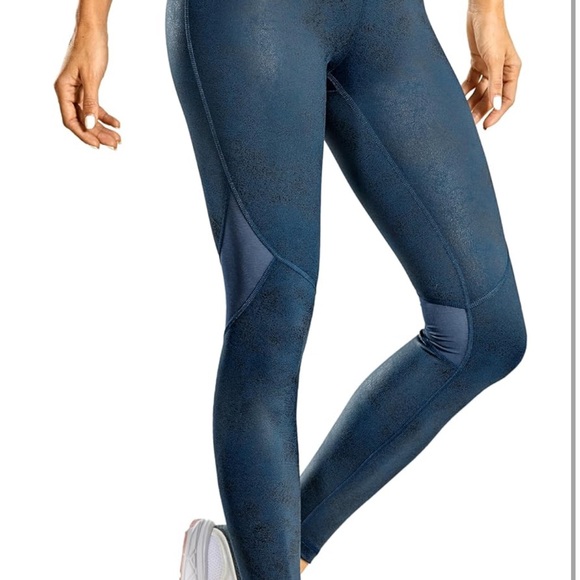 CRZ YOGA Women's Faux Leather Workout Leggings 25 Inches -XL/14 - Picture 5 of 7